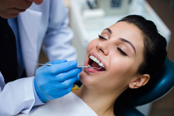 How Cosmetic Dentistry Improves Oral Health
